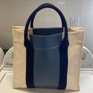 Vineyard vines tote bag